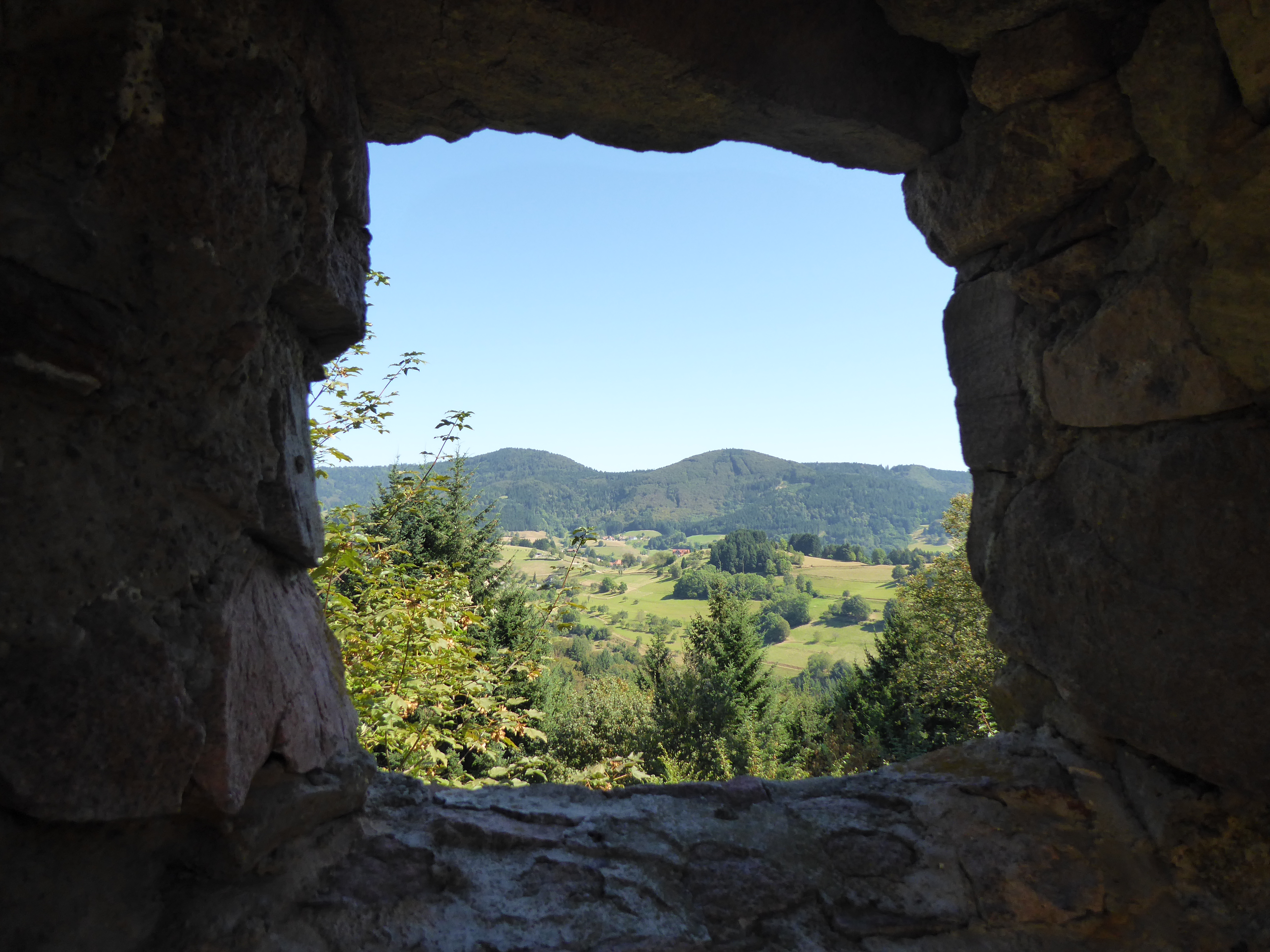 Blick ins Tal von der Sausenburg
